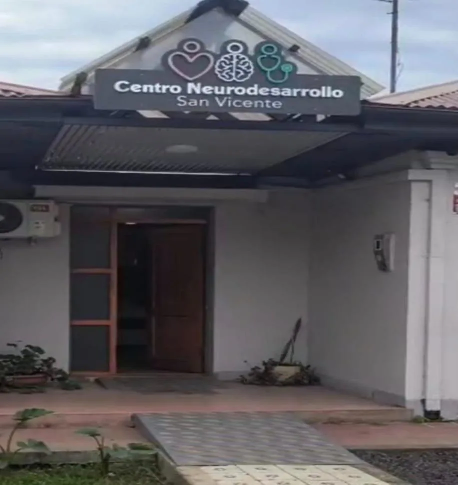 Fachada del centro